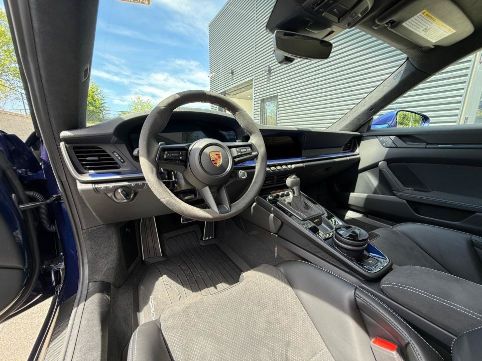 Certified 2026 Porsche 911 GT3 RWD image 4