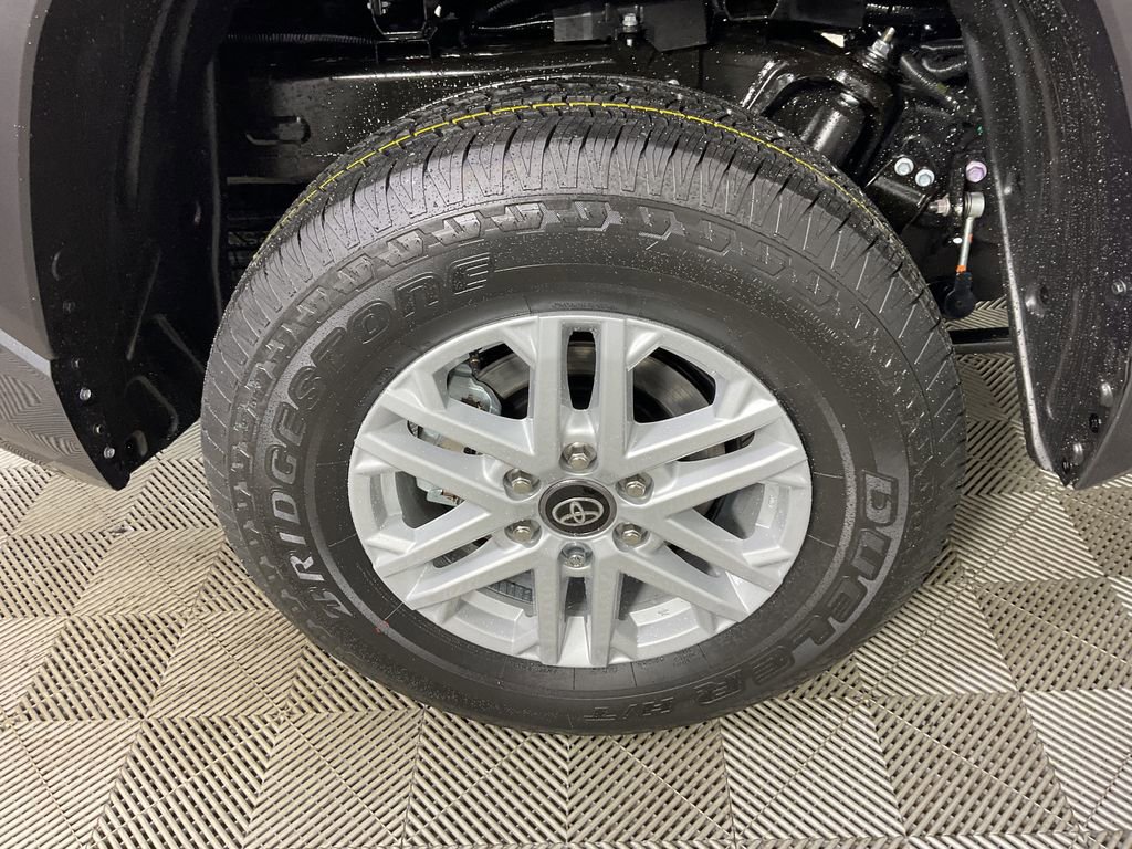 New 2026 Toyota Tundra SR5 image 9