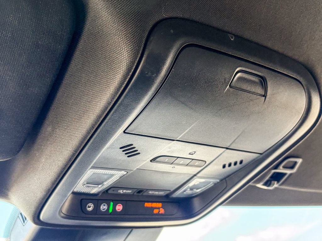 Certified 2024 Cadillac XT4 Premium Luxury FWD image 29