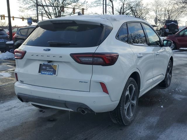 Certified 2024 Ford Escape ST-Line Select w/ Tech Pack #2 image 4