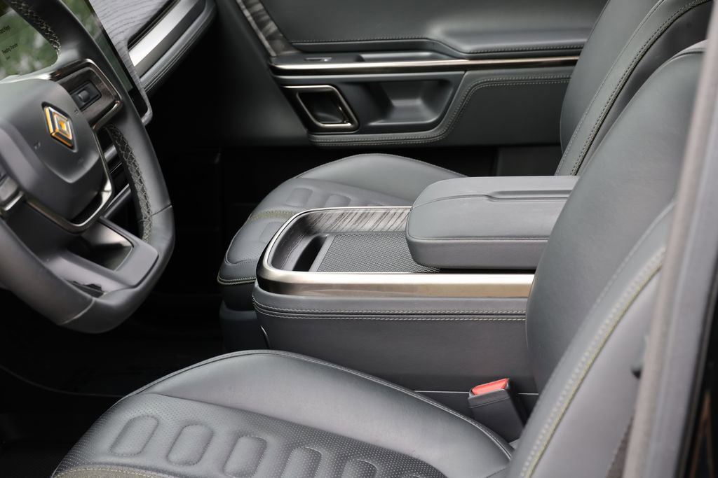 Used 2022 Rivian R1S Launch Edition AWD/4WD image 17