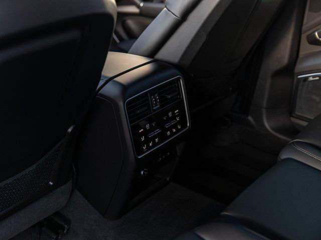 Certified 2026 Porsche Cayenne S AWD/4WD image 27