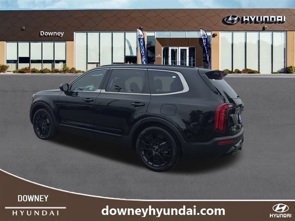 Used 2022 Kia Telluride SX w/ Nightfall Edition Package AWD/4WD image 3