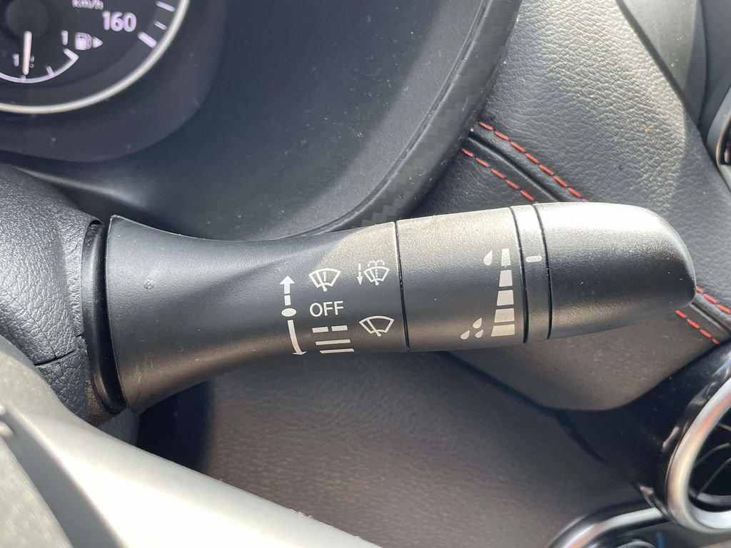 Used 2024 Nissan Sentra SR FWD image 31