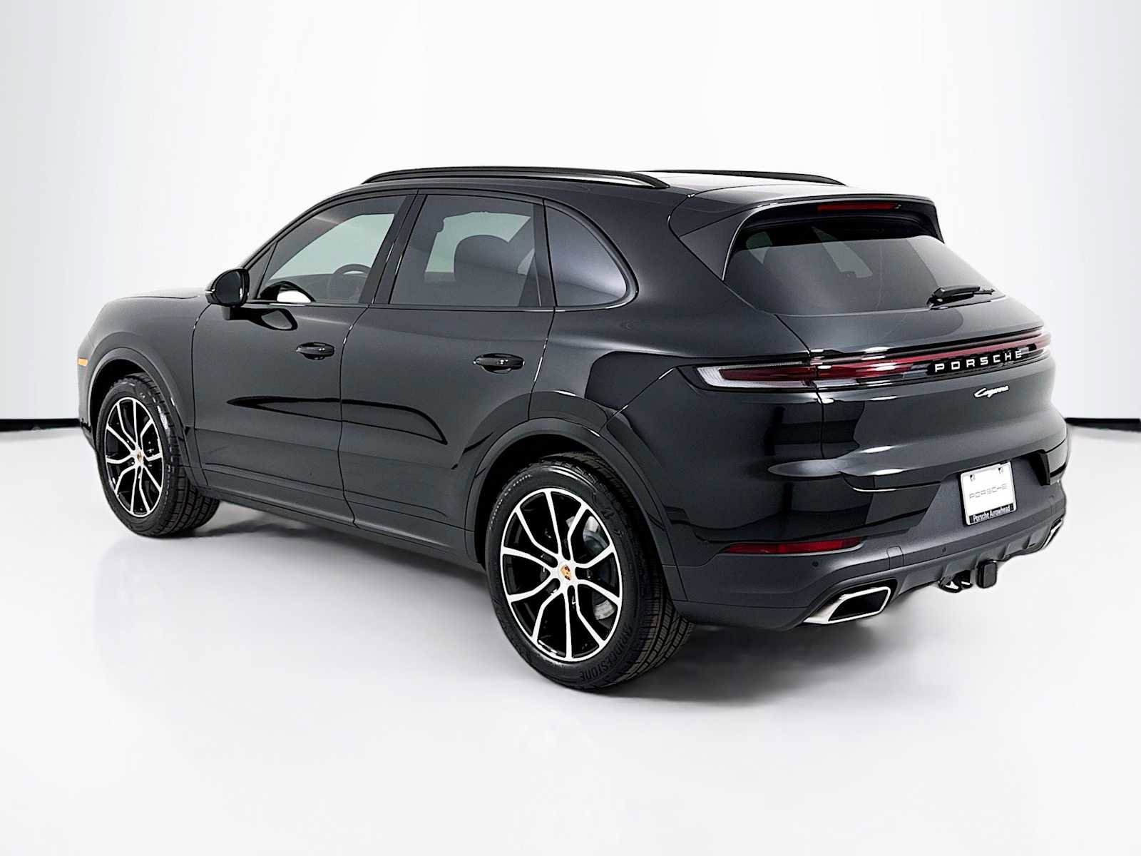New 2026 Porsche Cayenne image 3