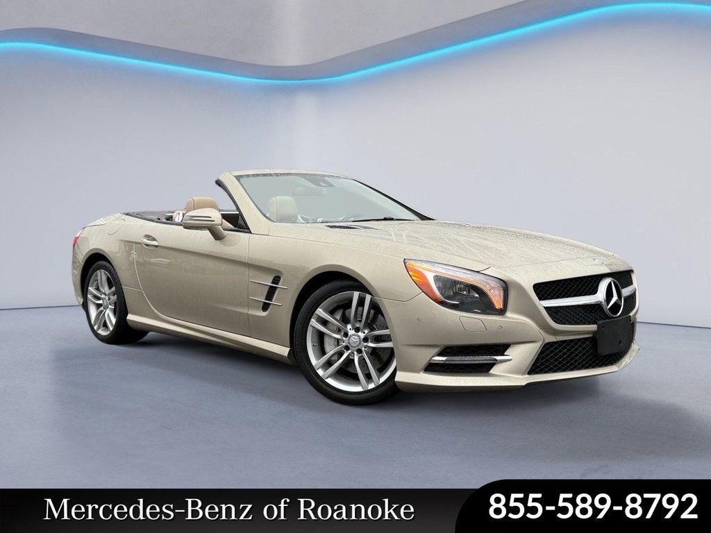Used 2013 Mercedes-Benz SL 550 image 1