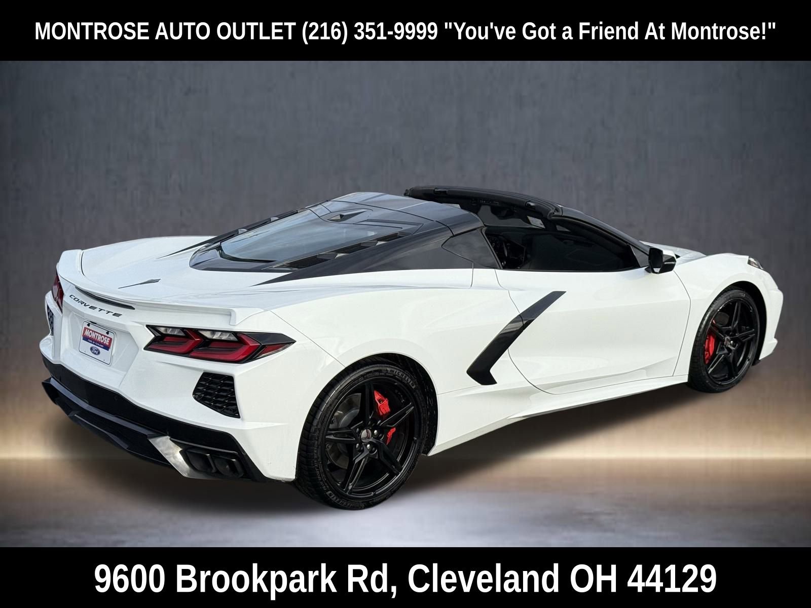Used 2024 Chevrolet Corvette Stingray Coupe w/ 1LT image 32