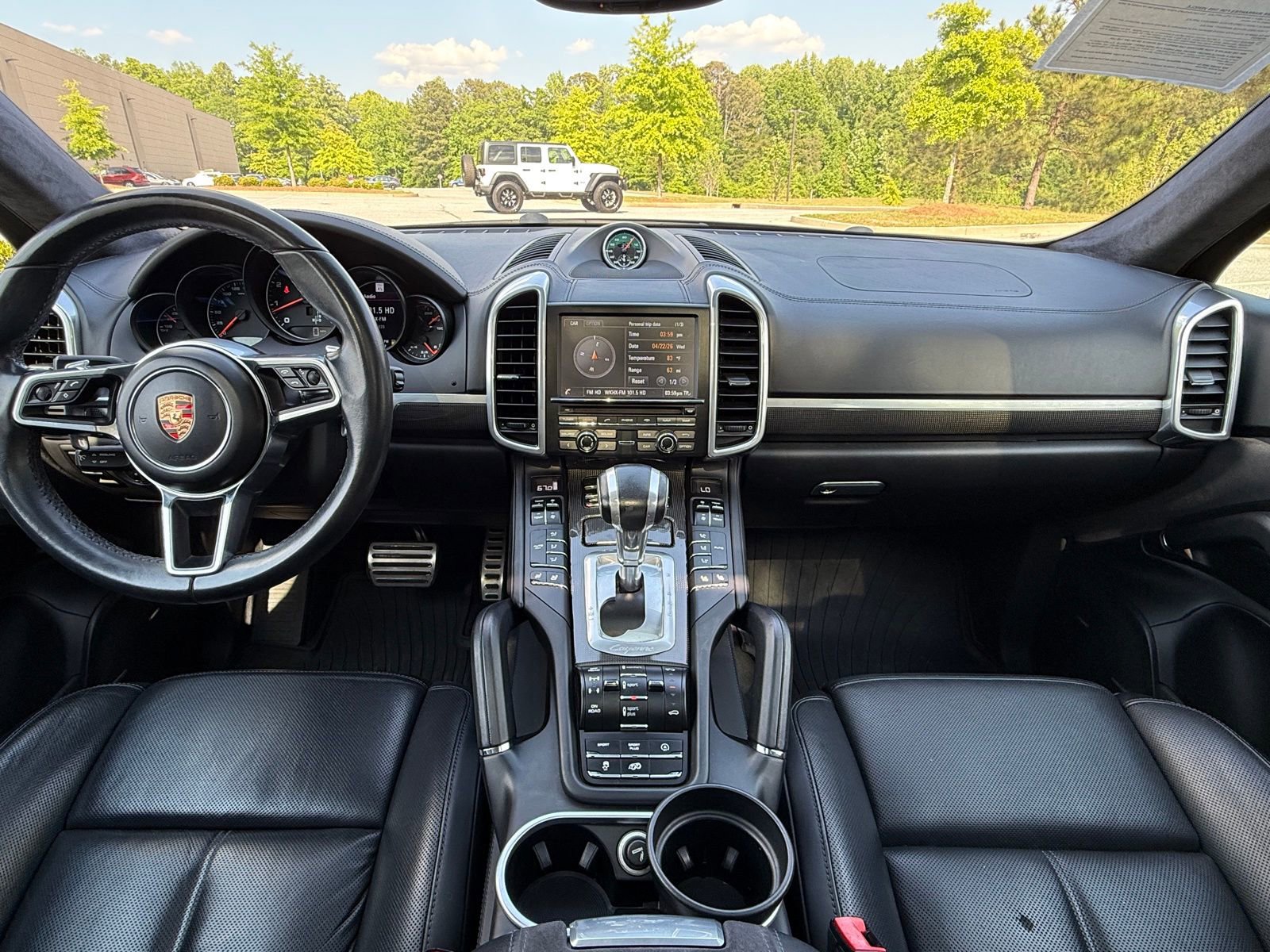 Used 2016 Porsche Cayenne GTS AWD/4WD image 23
