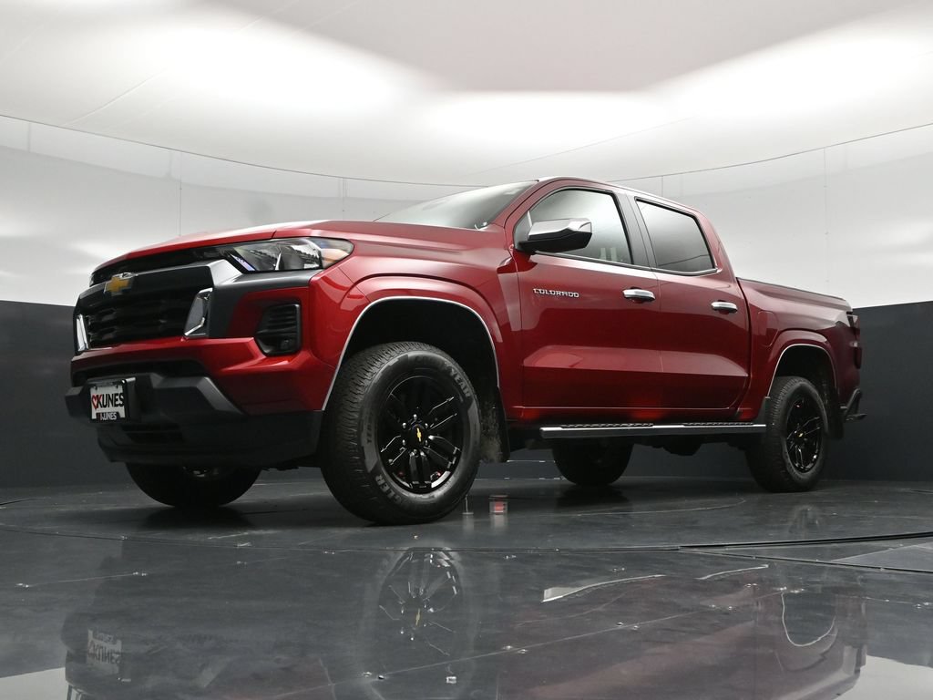 Used 2024 Chevrolet Colorado LT w/ LT Convenience Package II RWD image 45