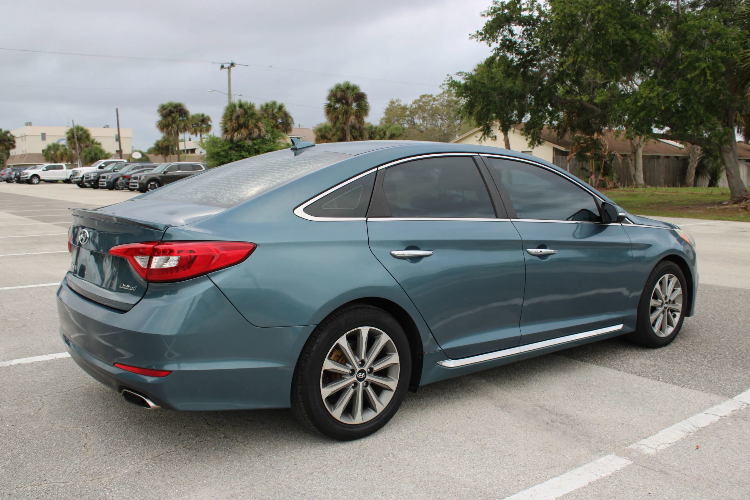 Used 2017 Hyundai Sonata Limited FWD image 21