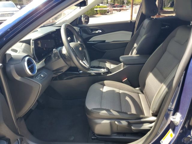 Certified 2024 Chevrolet Trax LT w/ Driver Confidence Package FWD image 16