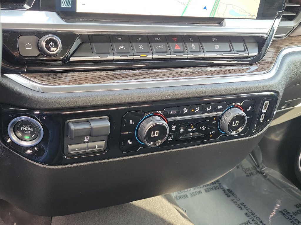 Used 2025 Chevrolet Silverado 1500 LT AWD/4WD image 17