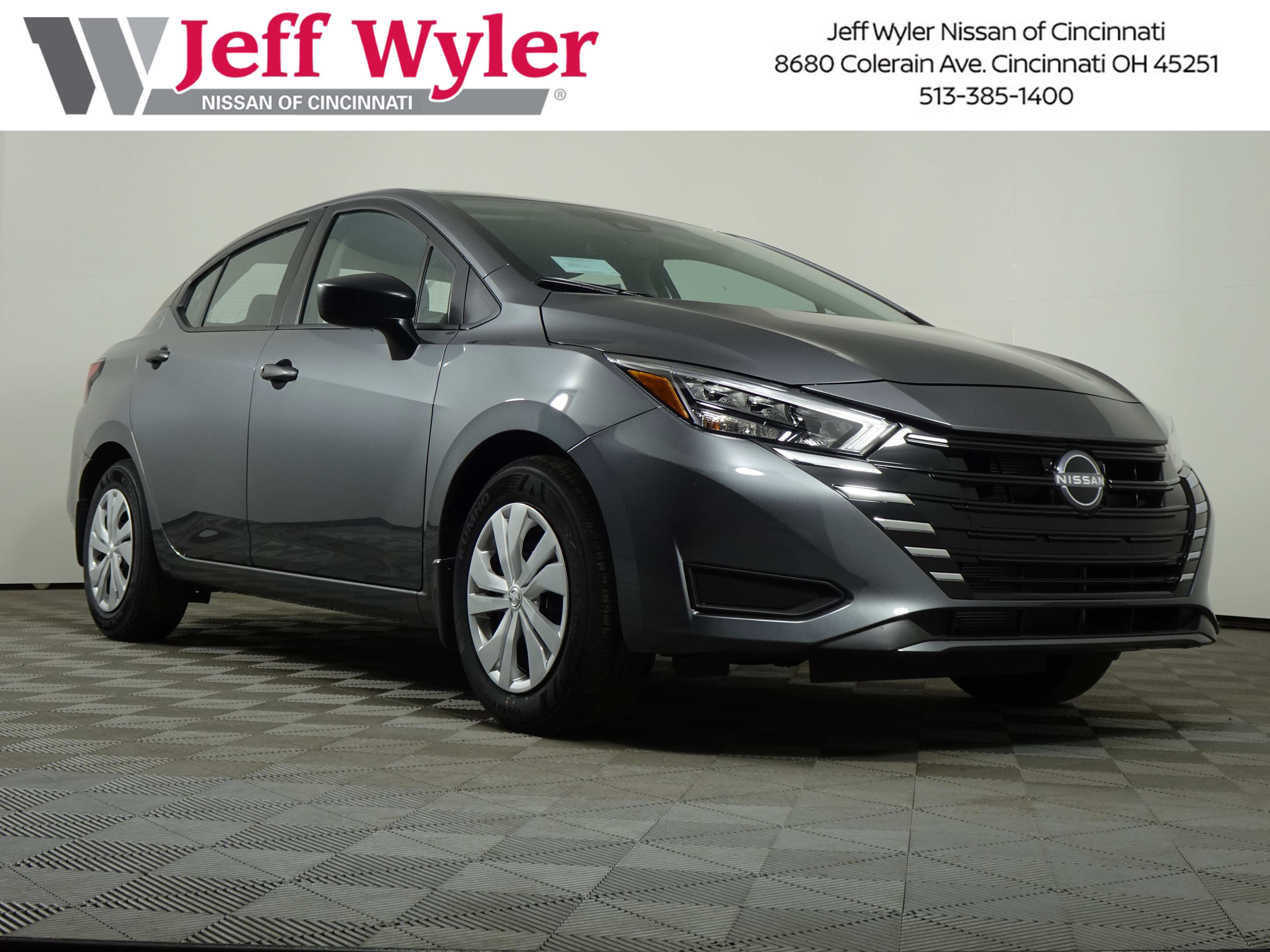 New 2025 Nissan Versa S w/ Trunk Package