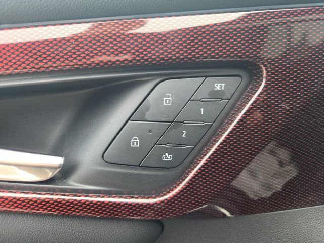 Used 2025 Chevrolet Traverse RS w/ LPO, Floor Liner Package image 45