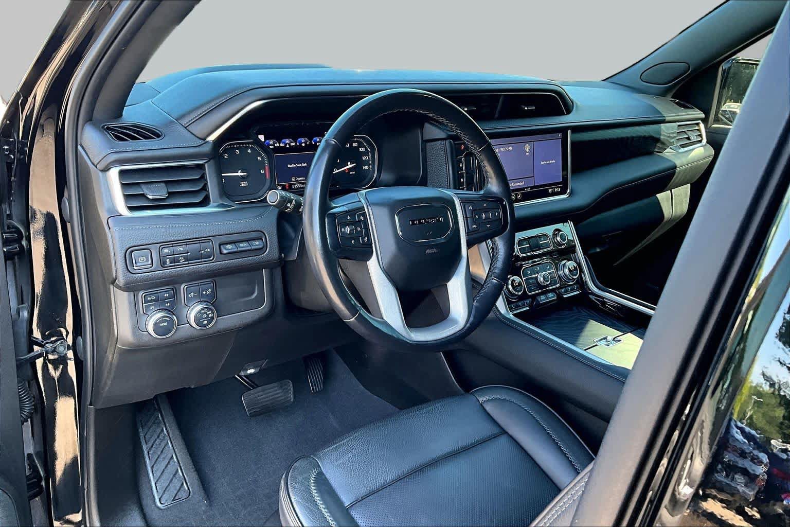 Used 2021 GMC Yukon Denali AWD/4WD image 17