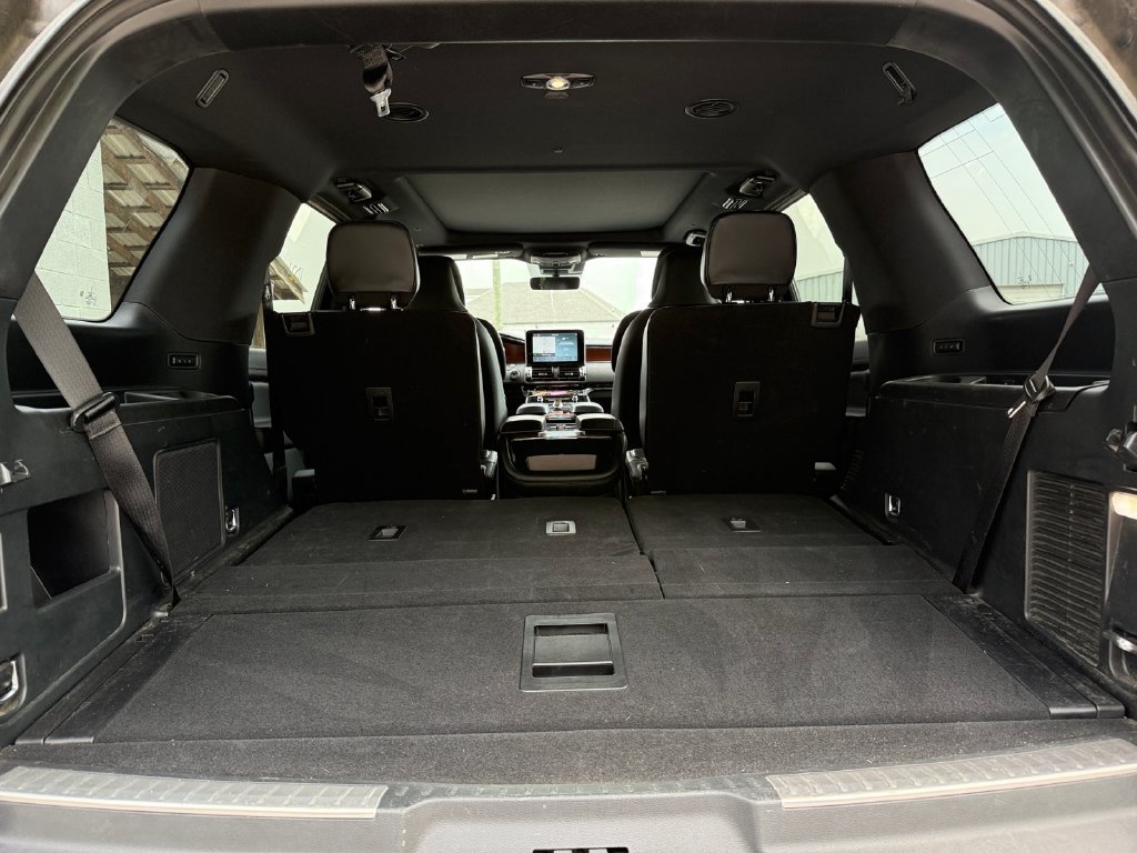 Used 2021 Lincoln Navigator Reserve w/ Luxury Package AWD/4WD image 15