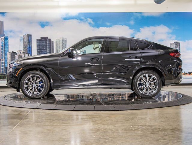 New 2026 BMW X6 M60i AWD/4WD image 6