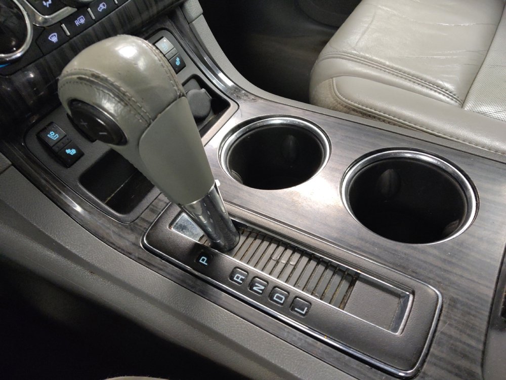 Used 2014 Chevrolet Traverse LTZ FWD image 26