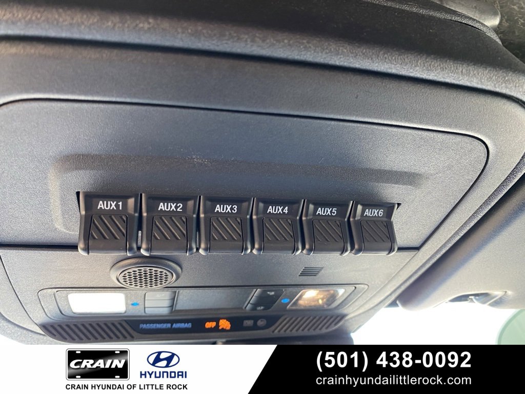 Used 2024 Ford Bronco Badlands image 23