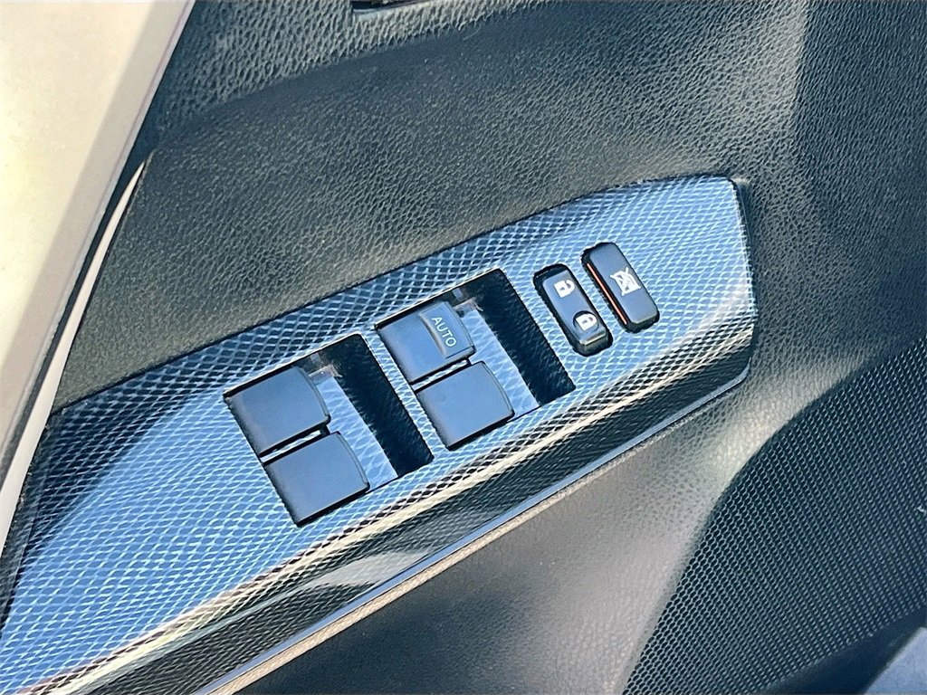 Used 2018 Toyota RAV4 Adventure image 18