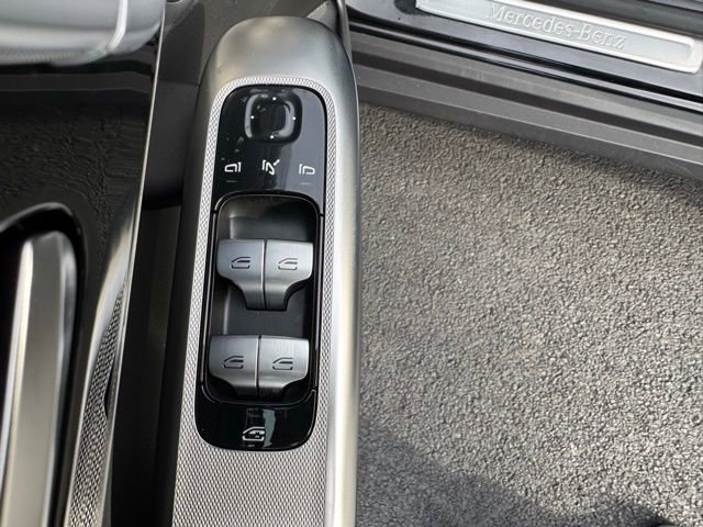 Used 2026 Mercedes-Benz GLC 300 4MATIC image 21