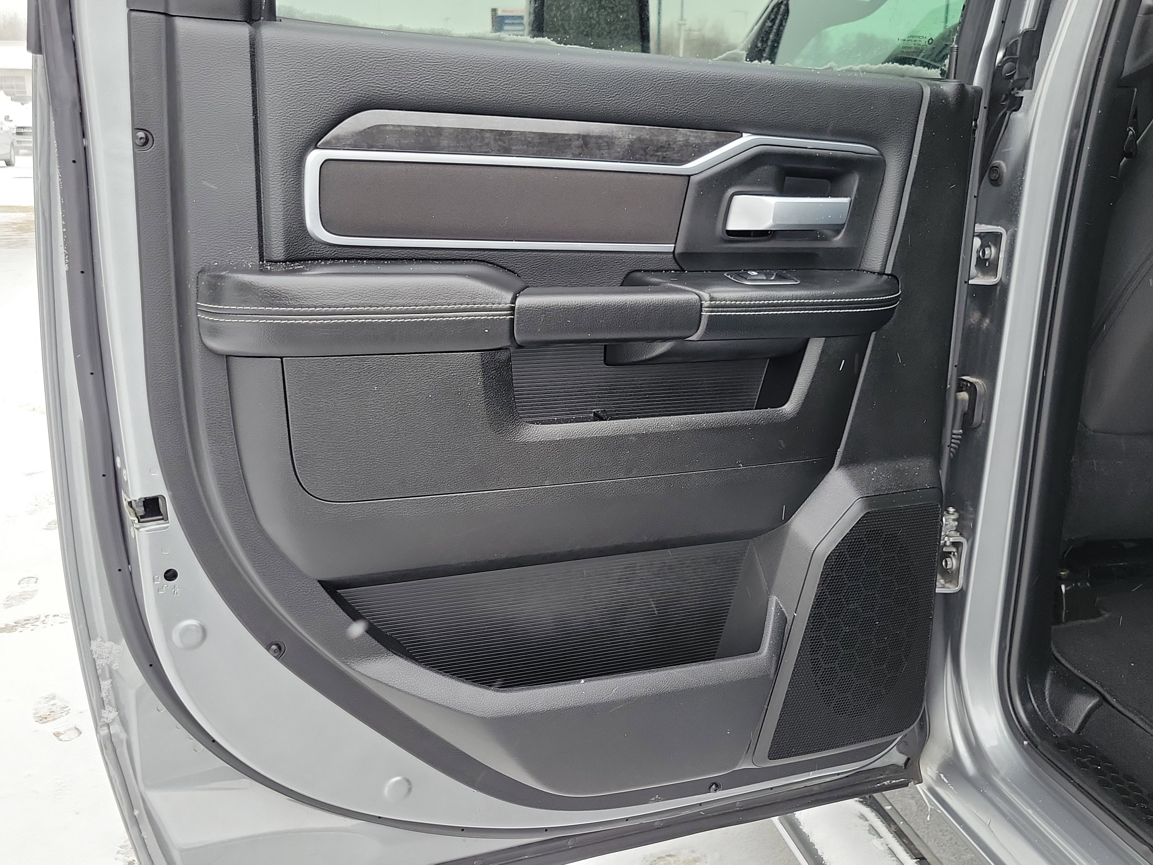 Used 2024 RAM 2500 Big Horn w/ Bed Utility Group image 18