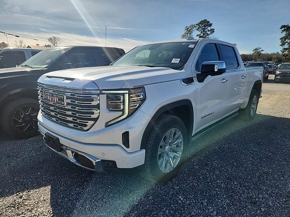 Used 2023 GMC Sierra 1500 Denali w/ Technology Package image 2
