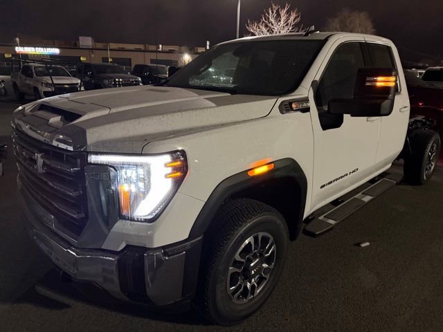 New 2026 GMC Sierra 3500 SLE w/ Remote Start Package