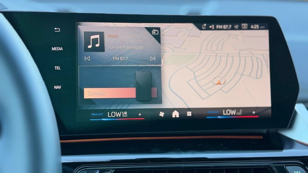 New 2026 BMW X1 xDrive28i w/ Technology Package AWD/4WD image 21