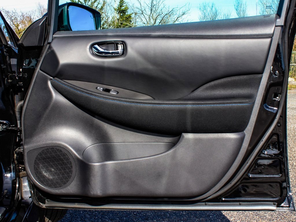 Used 2023 Nissan Leaf SV Plus image 13