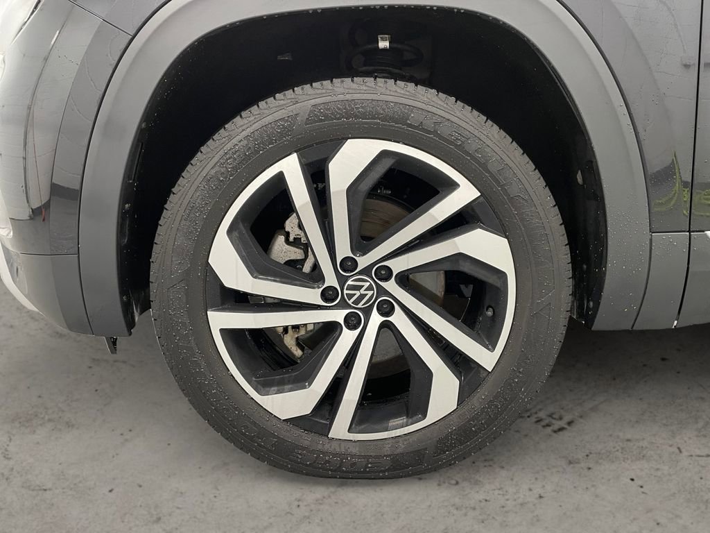 Used 2023 Volkswagen Atlas SEL image 12