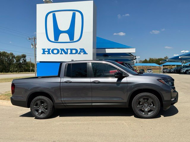 New 2026 Honda Ridgeline TrailSport image 2