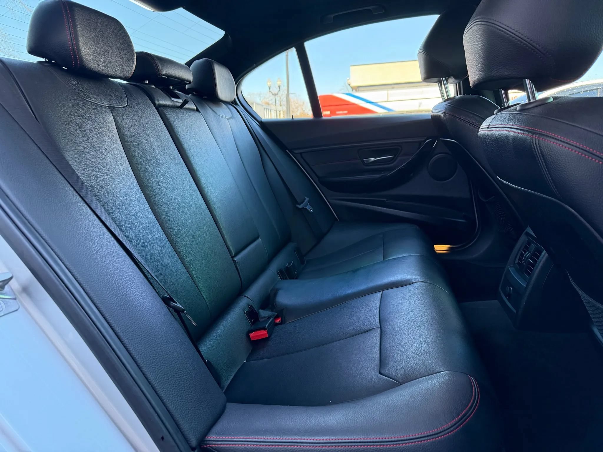 Used 2013 BMW 335i Sedan RWD image 14