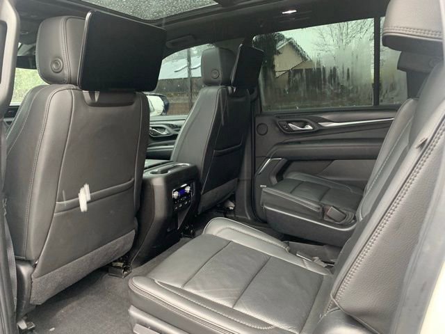 Used 2021 GMC Yukon XL Denali image 17