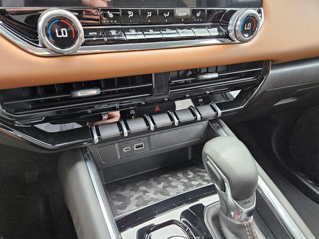 New 2026 GMC Canyon AT4 AWD/4WD image 29