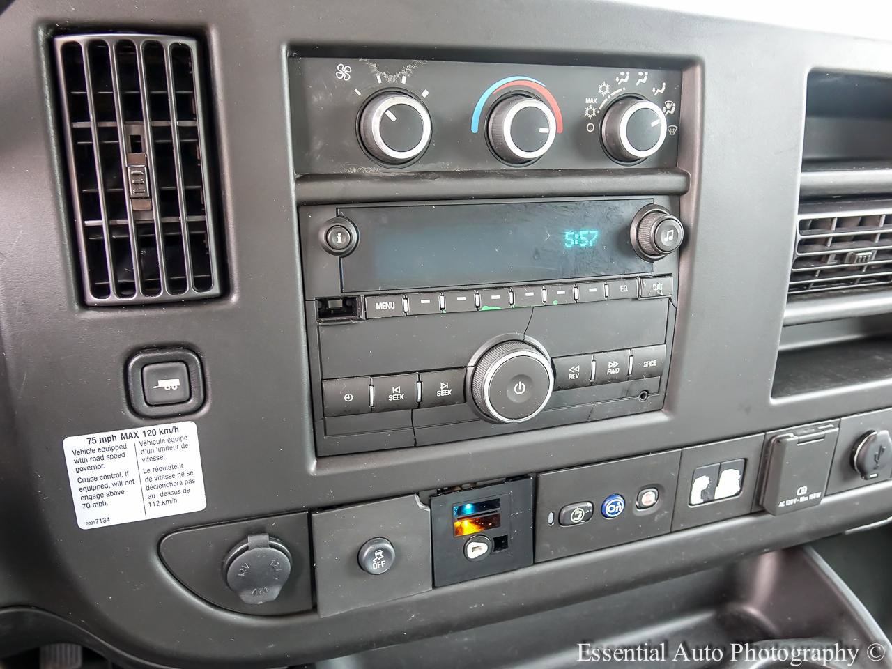 Used 2019 GMC Savana 3500 Extended w/ Driver Convenience Package RWD image 15