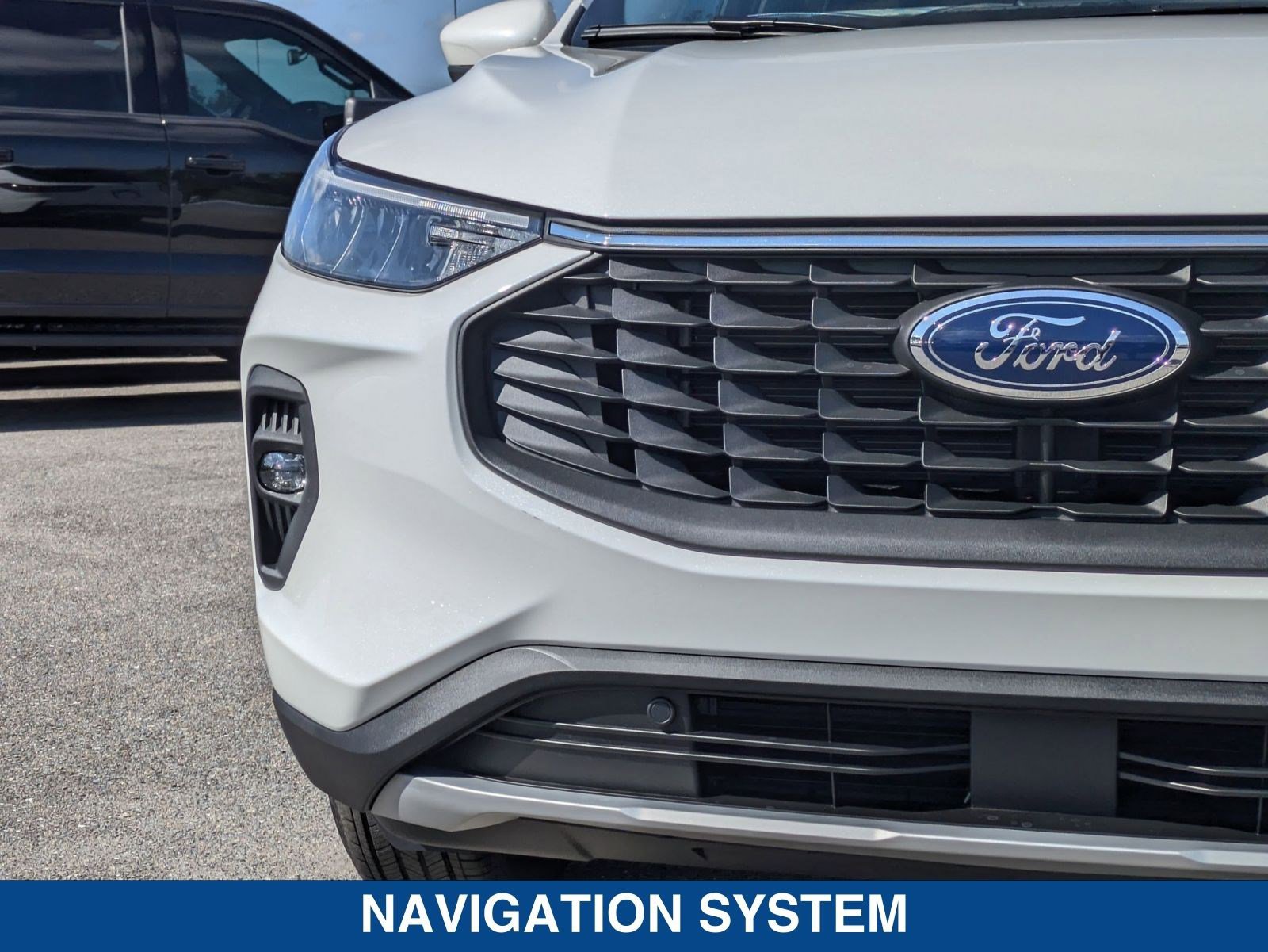 New 2025 Ford Escape SE image 10