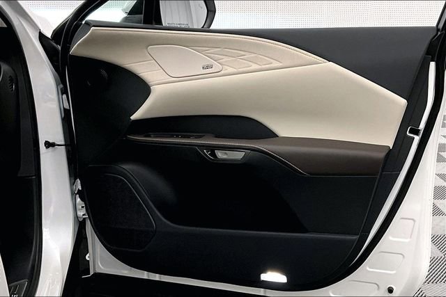 Used 2024 Lexus RX 350 w/ Convenience Package image 22