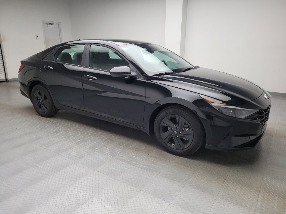 Used 2023 Hyundai Elantra SEL FWD image 11