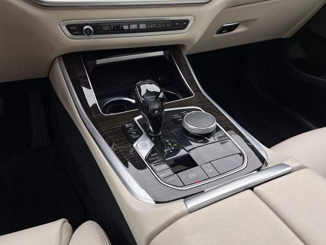 Used 2020 BMW X5 xDrive40i w/ Executive Package AWD/4WD image 23