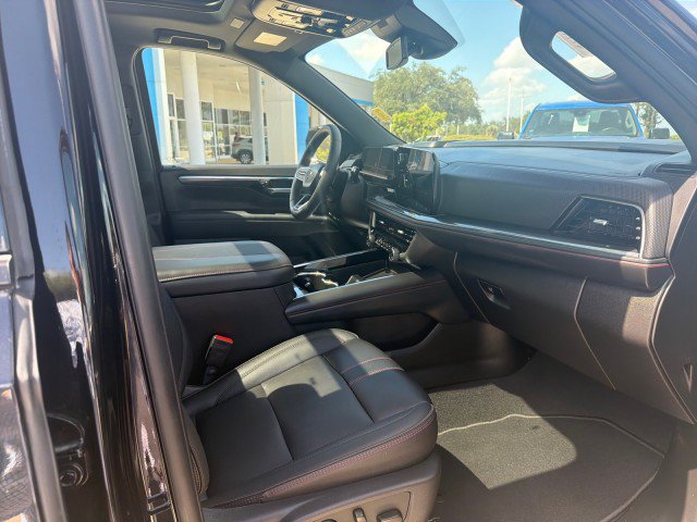 Used 2026 Chevrolet Tahoe RST w/ Comfort Package AWD/4WD image 17