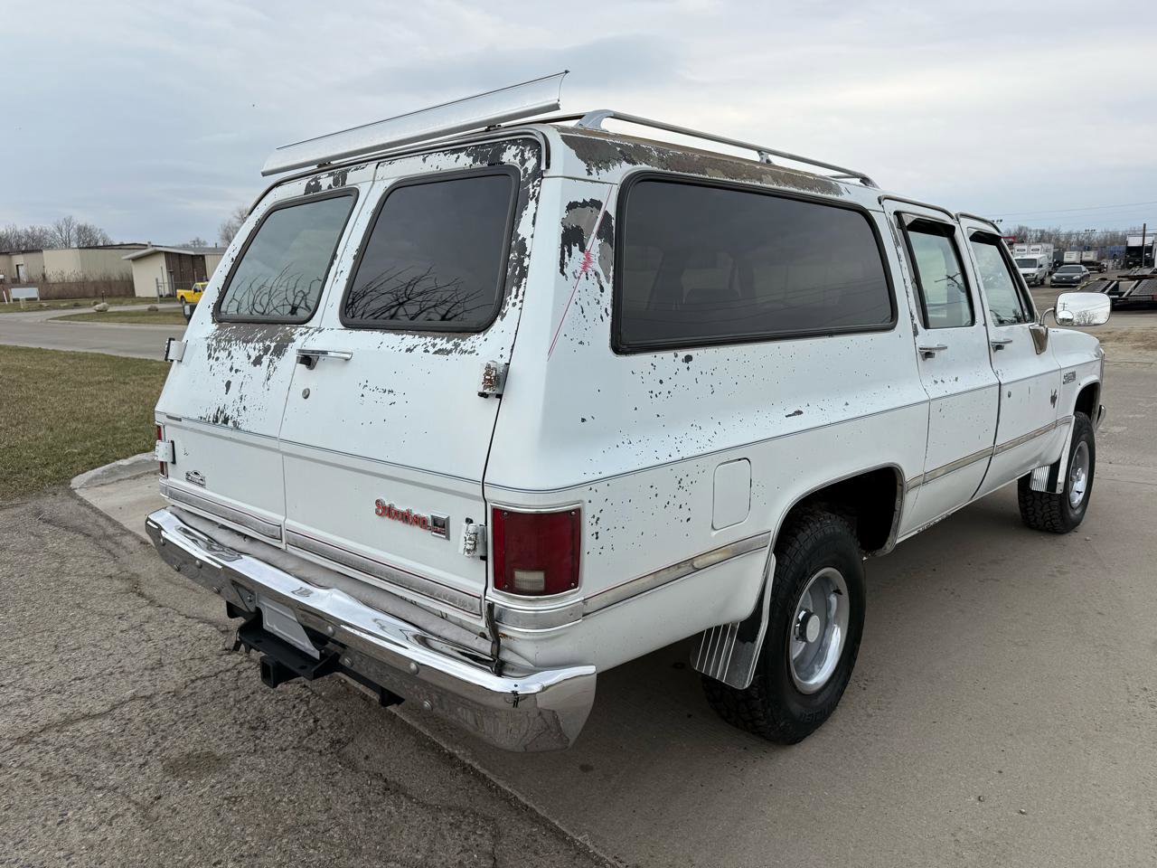 Used 1987 GMC Suburban 4WD image 5