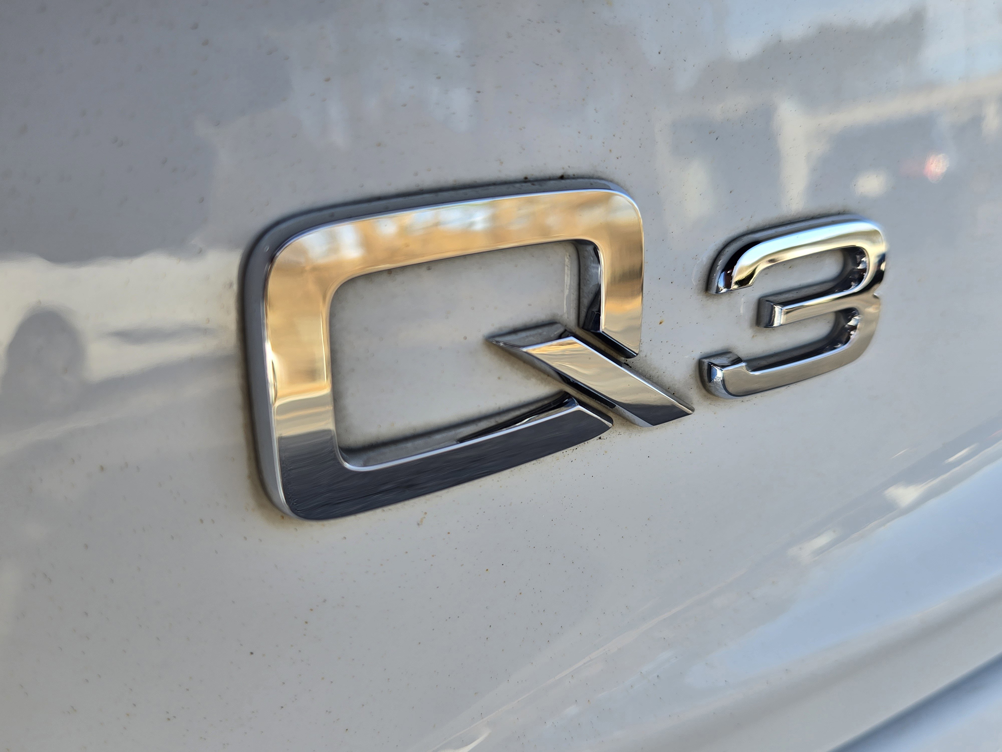 Used 2018 Audi Q3 2.0T Premium w/ Convenience Package image 9