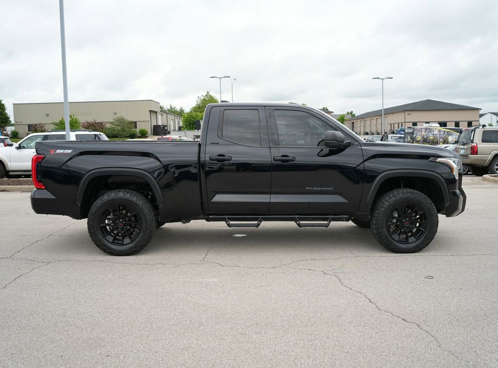 Used 2022 Toyota Tundra SR5 AWD/4WD image 5