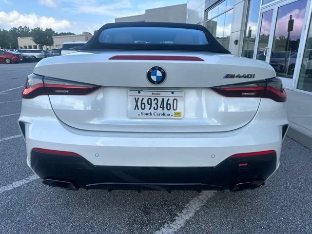 Used 2022 BMW M440i Convertible RWD image 9