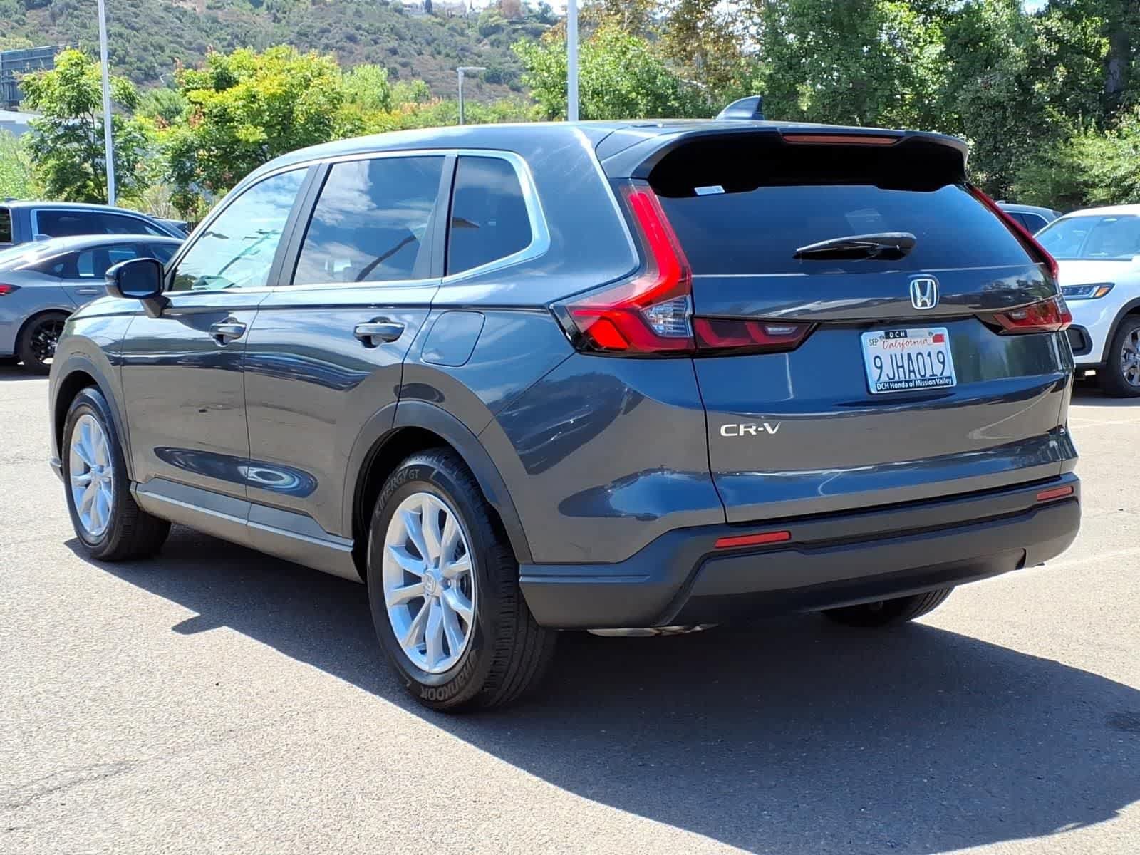 Used 2024 Honda CR-V EX image 7