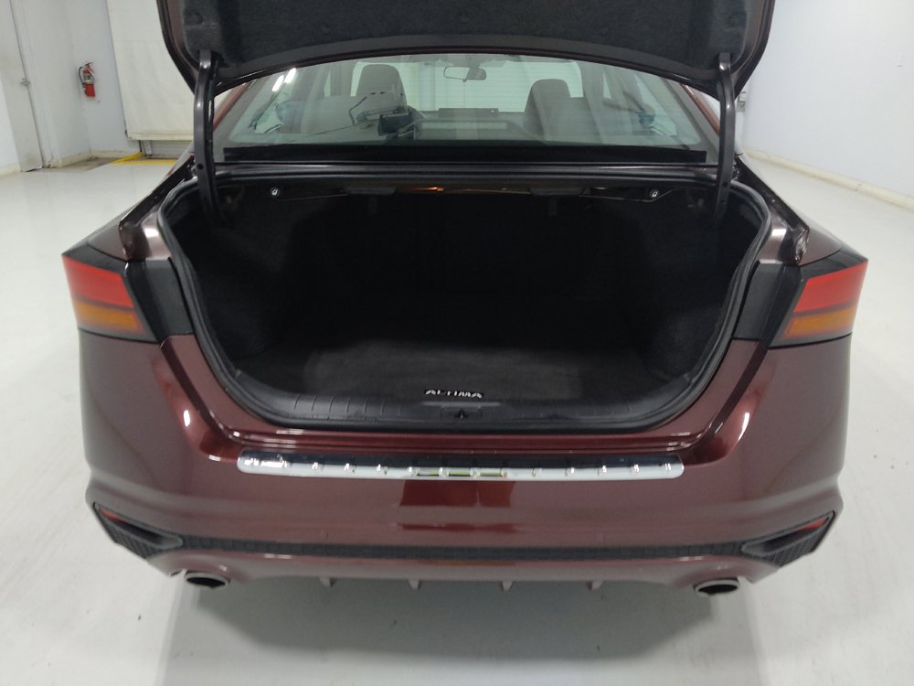 Used 2023 Nissan Altima 2.5 SL FWD image 29
