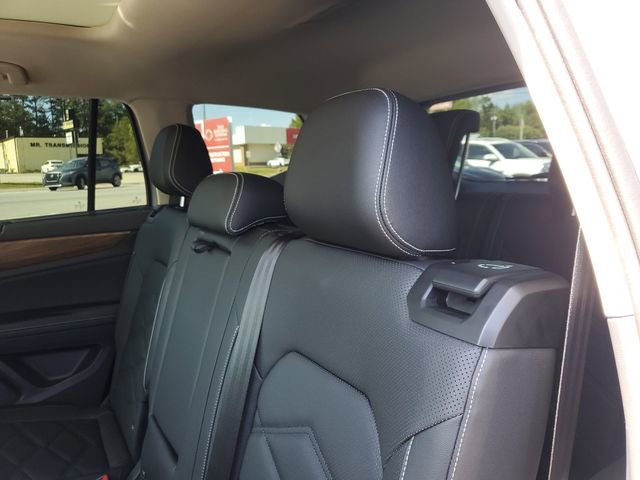 Certified 2025 Volkswagen Atlas SE w/ Panoramic Sunroof Package FWD image 9