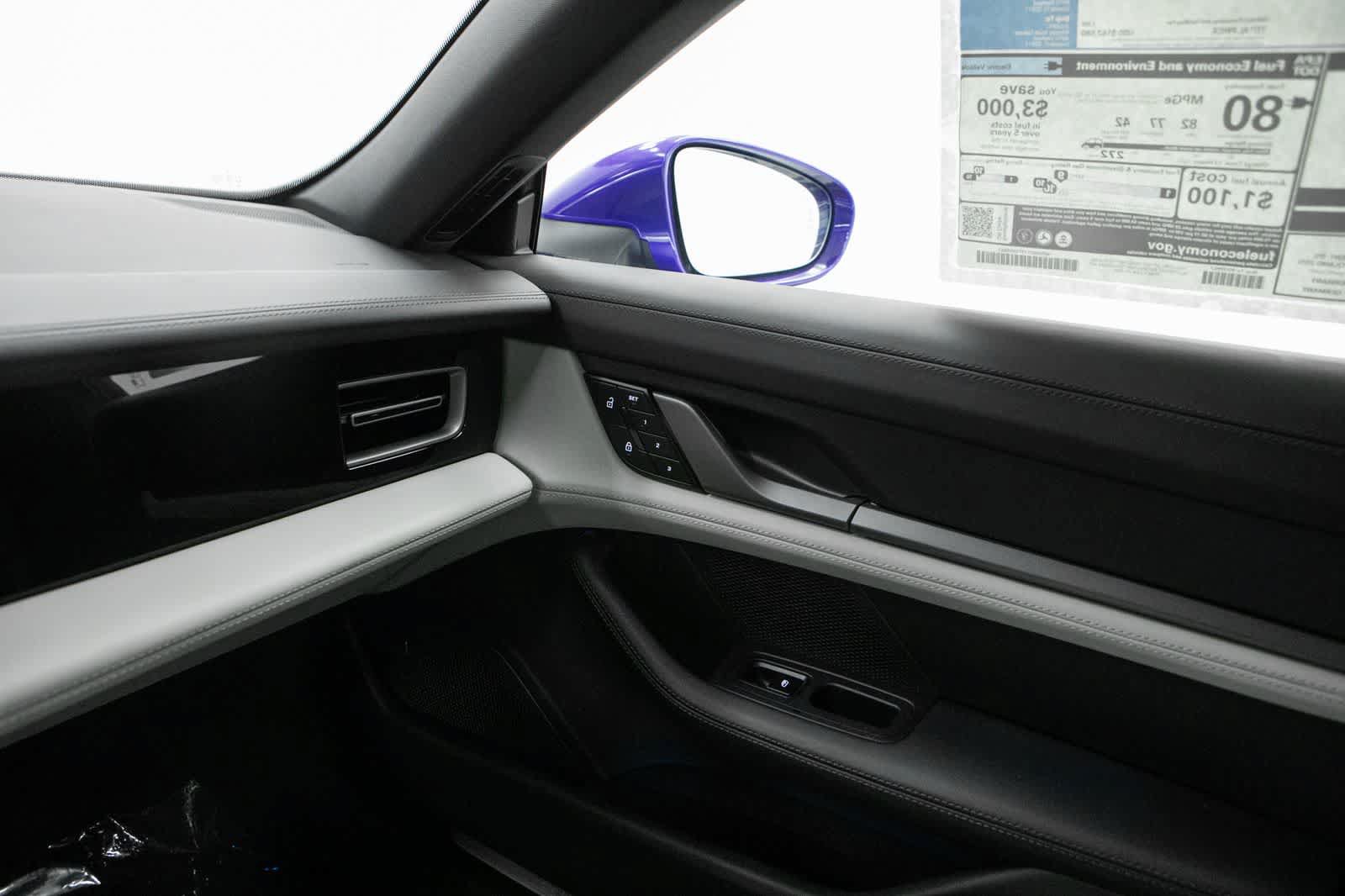 New 2026 Porsche Taycan 4S AWD/4WD image 30