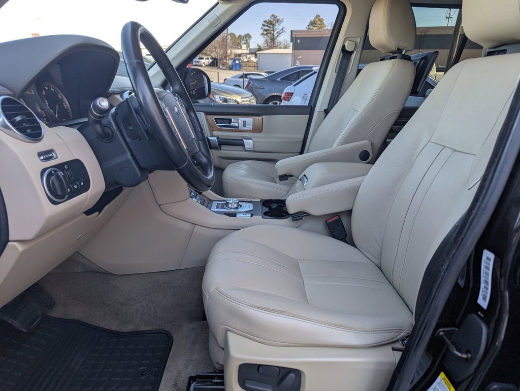 Used 2016 Land Rover LR4 HSE Silver Edition image 21